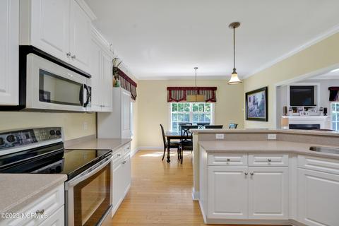 133 Headwaters Dr, Hampstead, NC 28443 photo 7