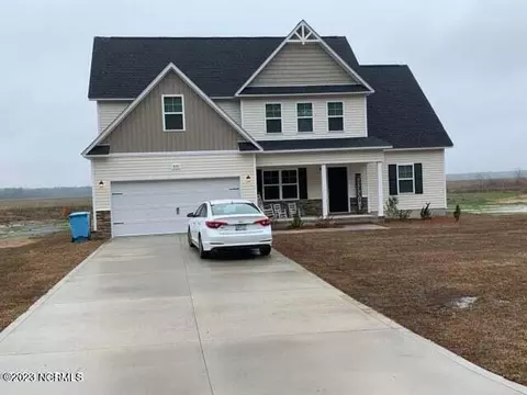 220 N Windy Ridge Rd, Hubert, NC 28539