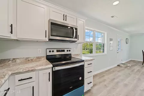 77 Crown Point Rd, Hubert, NC 28539 photo 14