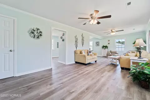 77 Crown Point Rd, Hubert, NC 28539 photo 8