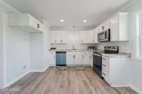 77 Crown Point Rd, Hubert, NC 28539 photo 11
