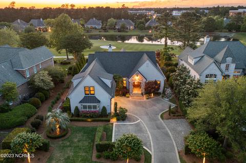 1524 Black Chestnut Dr, Wilmington, NC 28405