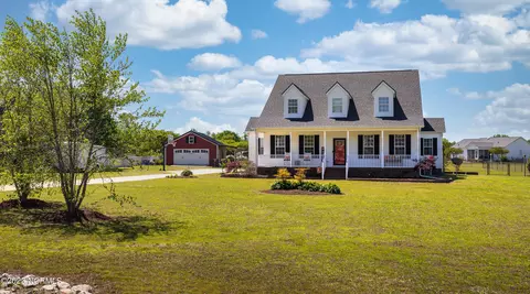6924 Wheatfield Ln, Sims, NC 27880