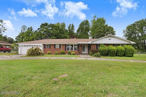 230 S Us Hwy 13 Hwy, Dudley, NC 28333