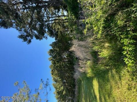 371 Gillikin Road Rd, Otway, NC 28516