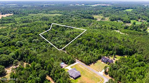 28 Dodge Lane Ln, Wallace, NC 28466