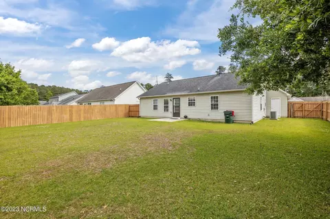307 Fairmount Way, New Bern, NC 28562 photo 24