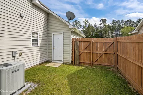 307 Fairmount Way, New Bern, NC 28562 photo 27