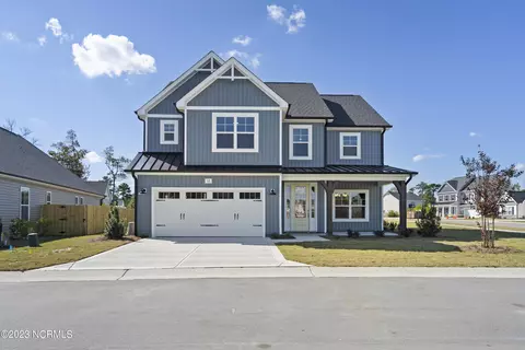 12 Lyford Cay Ct, Hampstead, NC 28443