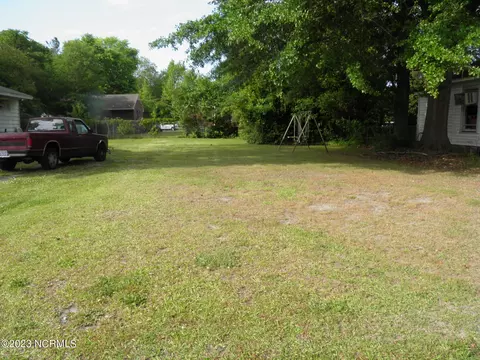 606 Dexter St, Rocky Mount, NC 27803
