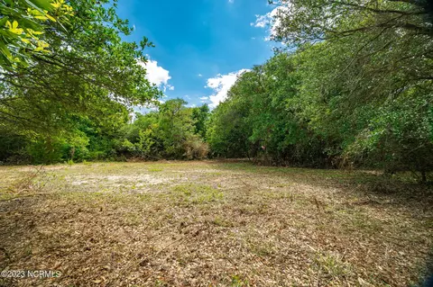 925 Salter Path Rd, Salter Path, NC 28512 photo 13