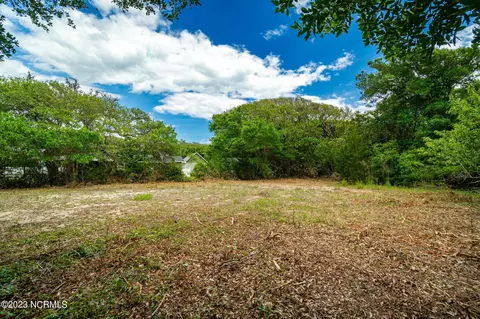 925 Salter Path Rd, Salter Path, NC 28512 photo 11