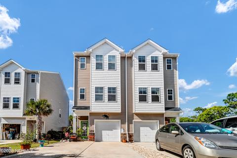 700 Elton Ave #1, Carolina Beach, NC 28428