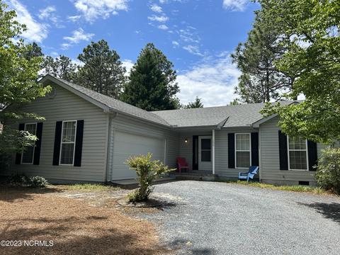 195 Fox Run Rd, Pinehurst, NC 28374