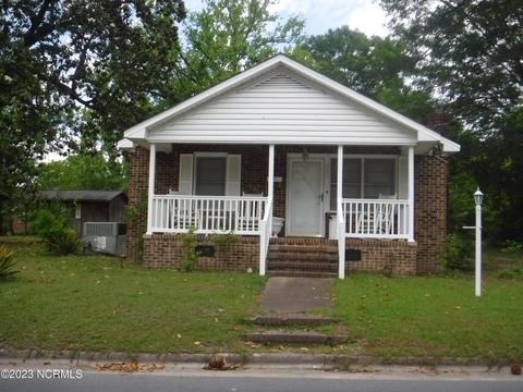 114 N Mlk Jr Dr, Williamston, NC 27892
