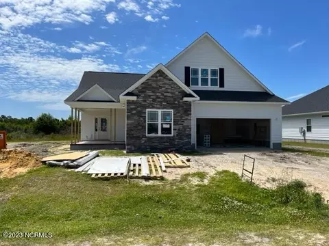 417 Taylorwood Dr, Beaufort, NC 28516