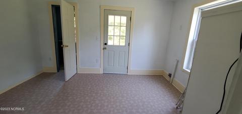 116 Perry St, Williamston, NC 27892 photo 12