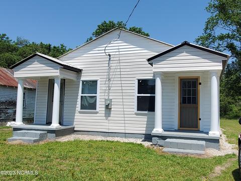 116 Perry St, Williamston, NC 27892