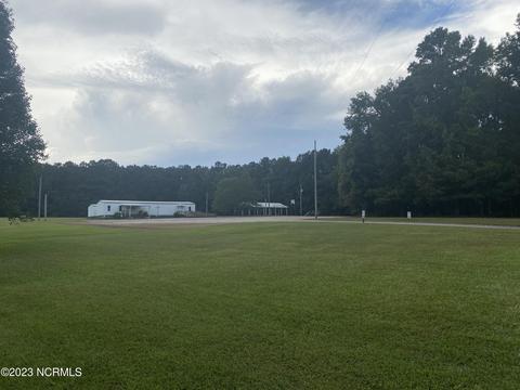 9708 Hawley Rd, Kenly, NC 27542