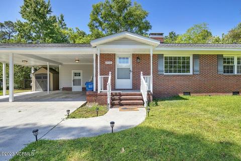 3906 Edgewood Rd, Wilmington, NC 28403