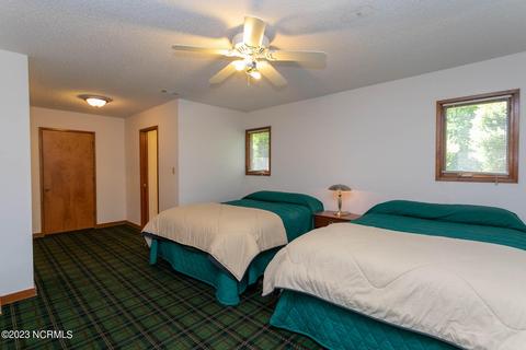 209 Devonshire Ave W, West End, NC 27376 photo 10