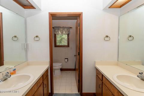209 Devonshire Ave W, West End, NC 27376 photo 24