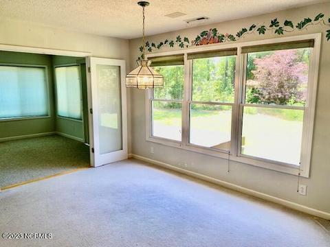 305 Shearwater Dr, Hampstead, NC 28443 photo 14
