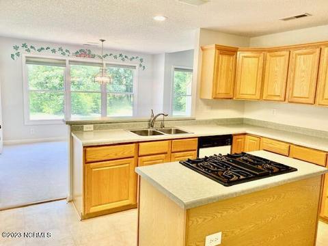 305 Shearwater Dr, Hampstead, NC 28443 photo 19