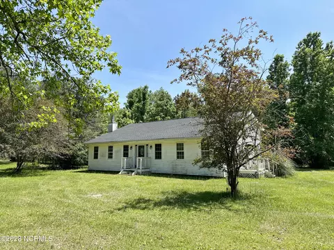 4062 Borough Rd, Currie, NC 28435