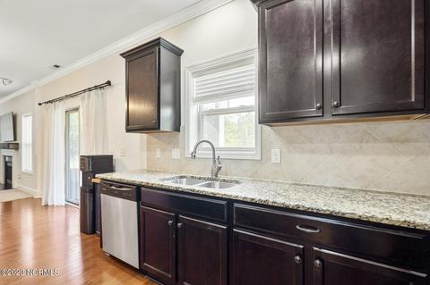 40 Scrub Oaks Dr, Hampstead, NC 28443 photo 16