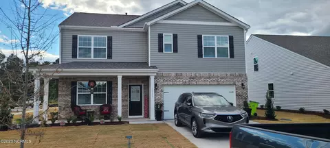1012 Ella Bengel Dr, New Bern, NC 28560