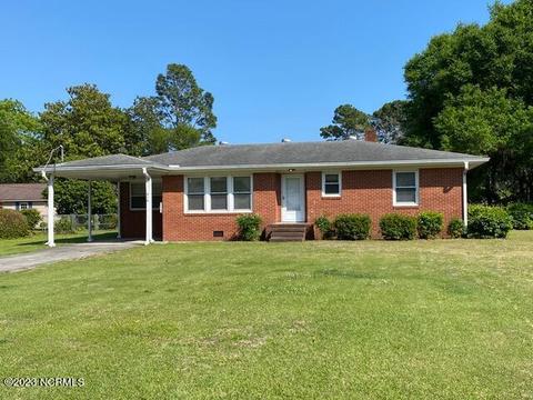 916 Adelaide Dr, Wilmington, NC 28412