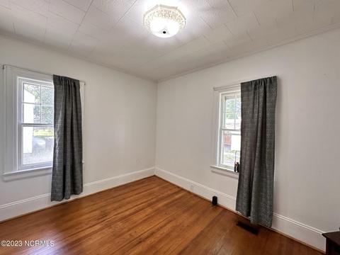 110 Williams St, Williamston, NC 27892 photo 17