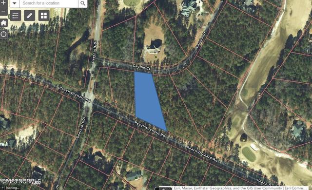 2 Caddie Ct, Wagram, NC 28396