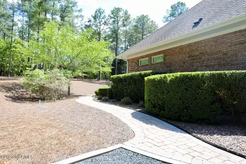 100 Stoneykirk Dr, Pinehurst, NC 28374 photo 16