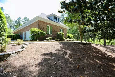 100 Stoneykirk Dr, Pinehurst, NC 28374 photo 14