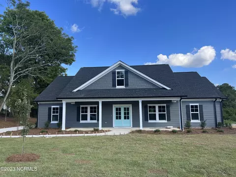 515 Dunsmore Dr, Carthage, NC 28327