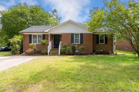901 Mcpherson St, Elizabeth City, NC 27909