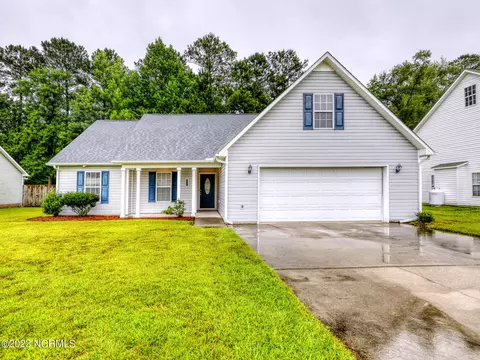 182 Macdonald Blvd, Havelock, NC 28532