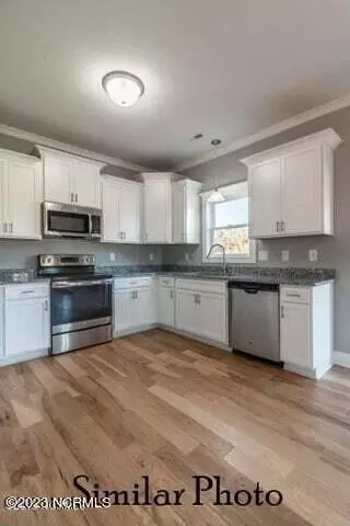215 Baker Rd, Hubert, NC 28539 photo 7