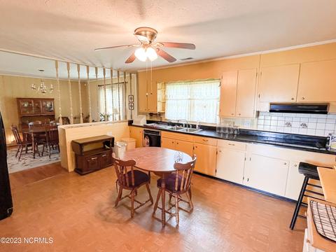 382 Bailey Rd, Fairmont, NC 28340 photo 16