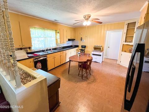 382 Bailey Rd, Fairmont, NC 28340 photo 13