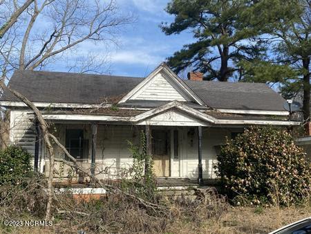 107 Hancock St, Lewiston, NC 27849