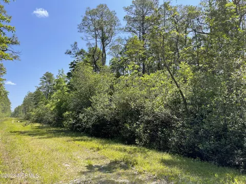 182 Robin Rd, Boiling Spring Lakes, NC 28461 photo 6