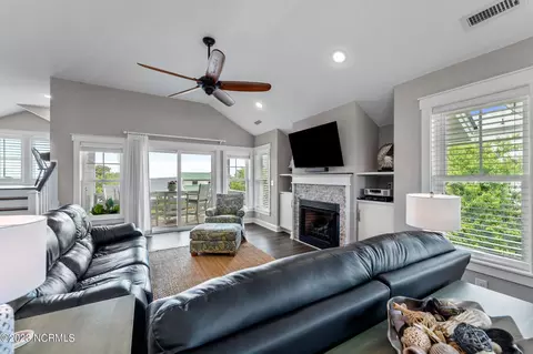 3515 Bay Dr, Kitty Hawk, NC 27949 photo 11