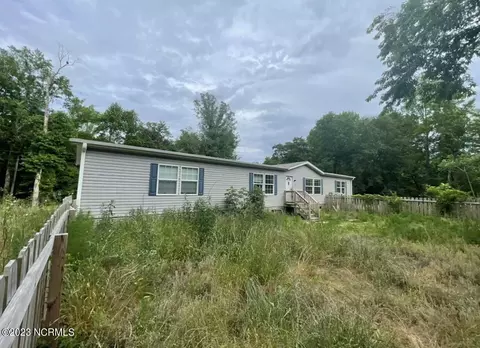 142 Black Rock Rd, Riegelwood, NC 28456