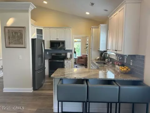 513 Azalea Dr, Hampstead, NC 28443 photo 11
