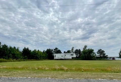 358 Gum Neck Rd, Belhaven, NC 27810