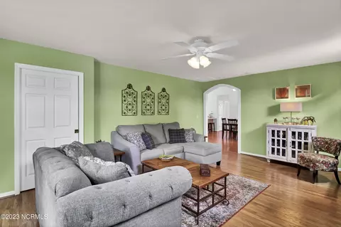 228 Lewis Rd, Hampstead, NC 28443 photo 6