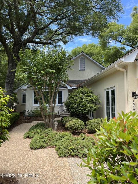 1840 Odyssey Dr, Wilmington, NC 28405